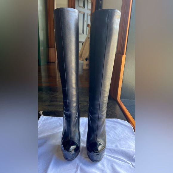 Authentic - Limited Edition - Yves Saint Laurent black boots - Picture 1 of 12